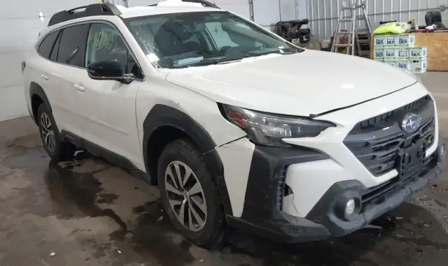 SUBARU OUTBACK PREMIUM 2023
