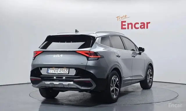 KIA SPORTAGE HYBRID NOBLESSE 2021