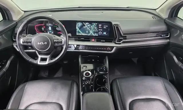 KIA SPORTAGE HYBRID NOBLESSE 2021