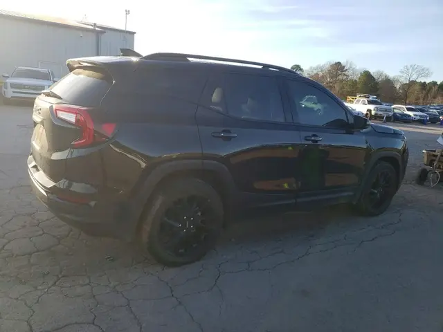 GMC TERRAIN SLT 2023
