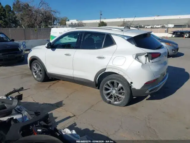 BUICK ENCORE GX ESSENCE 2022