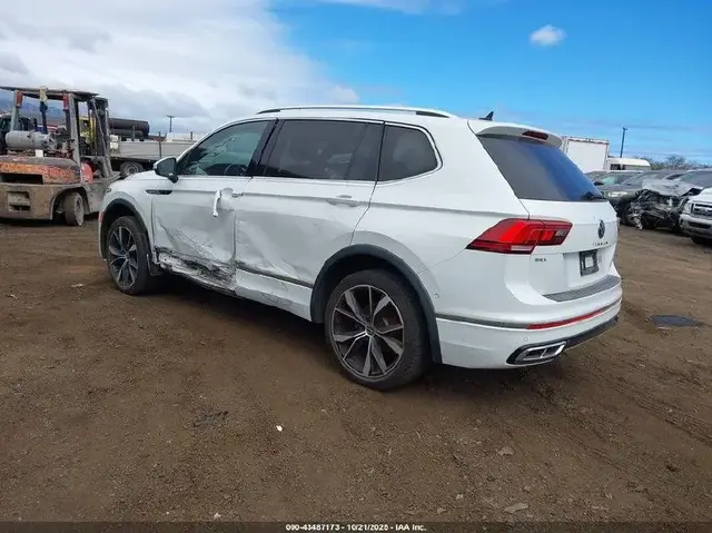 VOLKSWAGEN TIGUAN 2022