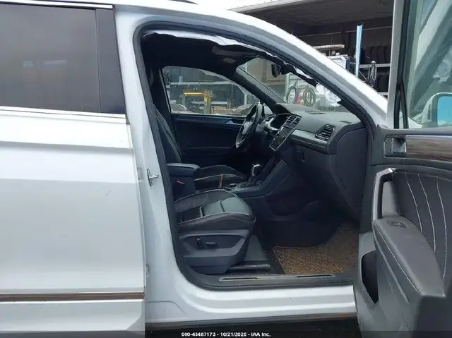 VOLKSWAGEN TIGUAN 2022