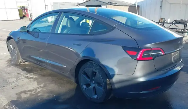 TESLA MODEL 3 REAR-WHEEL 2023