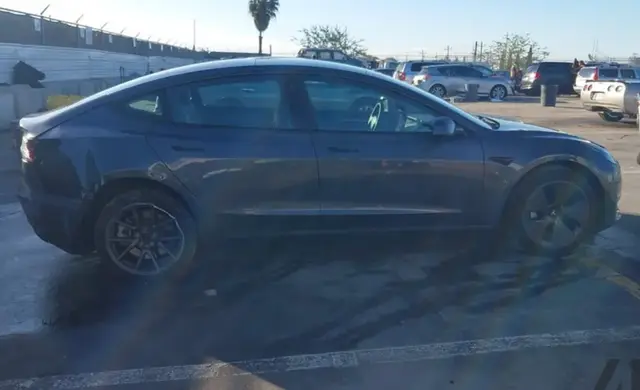 TESLA MODEL 3 REAR-WHEEL 2023
