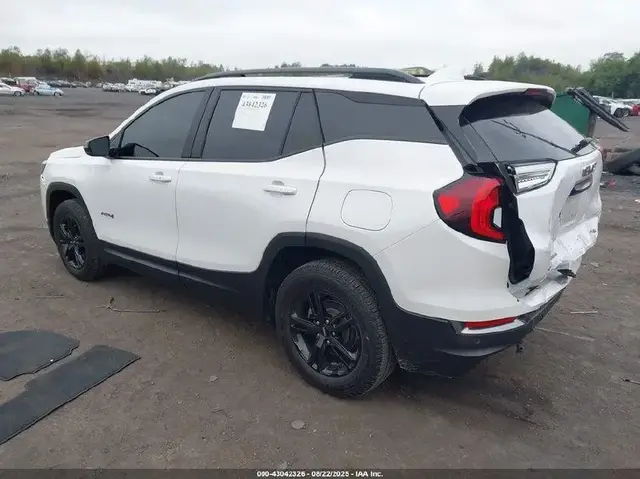 GMC TERRAIN AWD AT4 2023