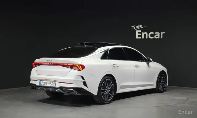 KIA K5 2021