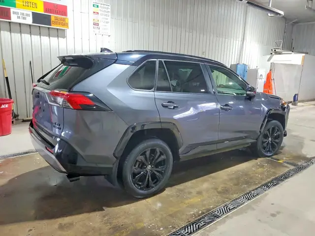 TOYOTA RAV4 HYBRID XSE 2022