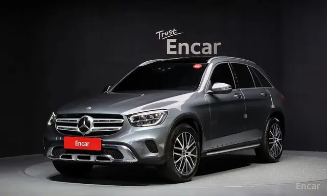 MERCEDES-BENZ GLC220D 2022