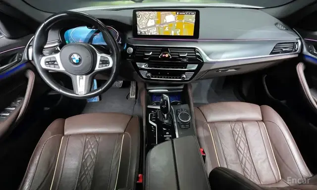 BMW 523D M SPORT 2021