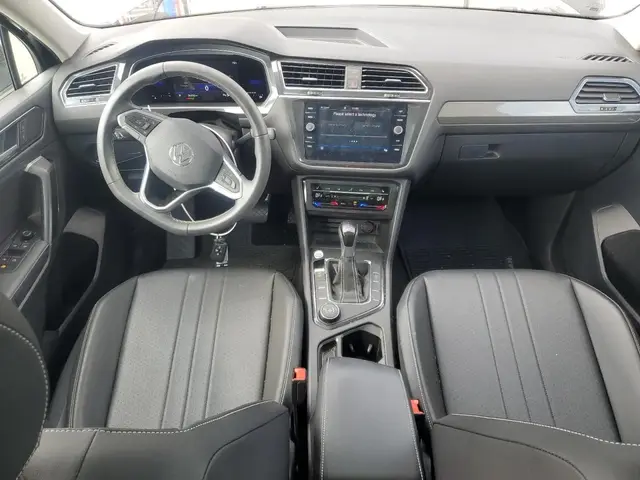 VOLKSWAGEN TIGUAN SE 2022
