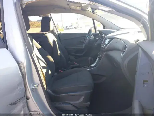 CHEVROLET TRAX AWD LS 2022