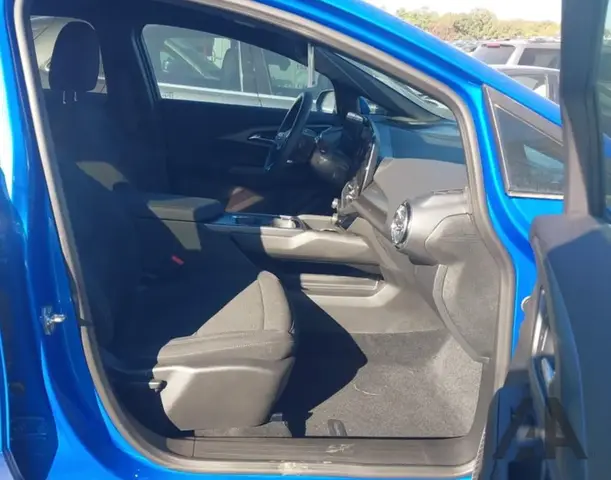 CHEVROLET EQUINOX EV LT 2025