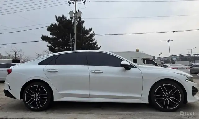KIA K5 2022