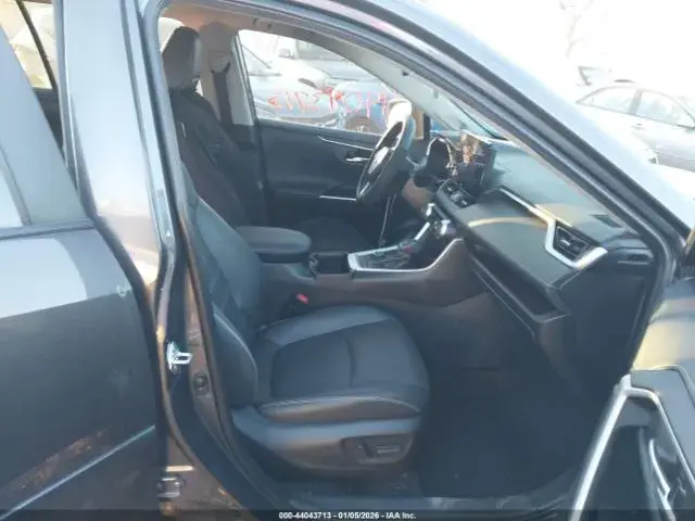 TOYOTA RAV4 LIMITED 2023