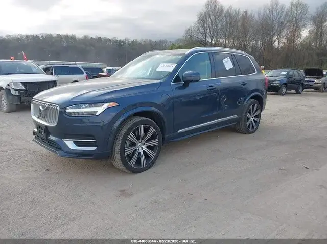 VOLVO XC90 RECHARGE PLUG-IN HYBRID 2022