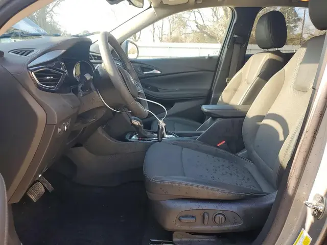 BUICK ENCORE GX SELECT 2023