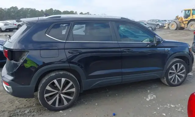 VOLKSWAGEN TAOS 2022