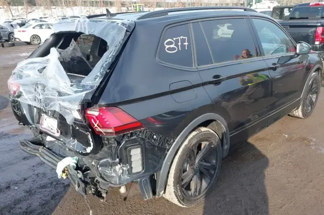 VOLKSWAGEN TIGUAN 2023