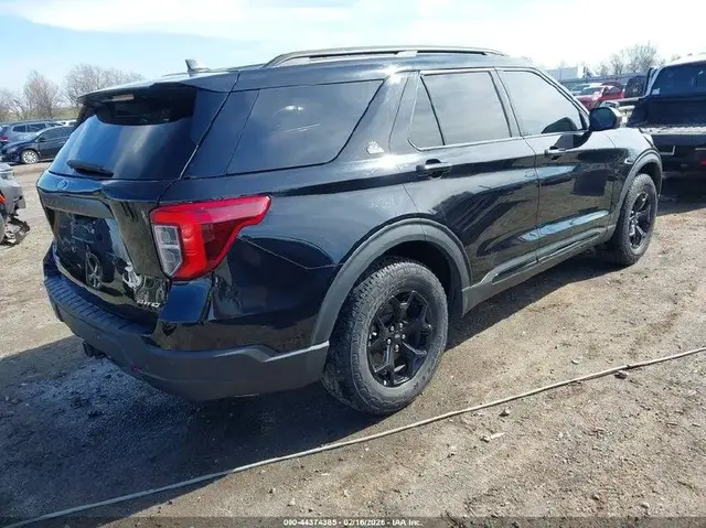 FORD EXPLORER TIMBERLINE 2022