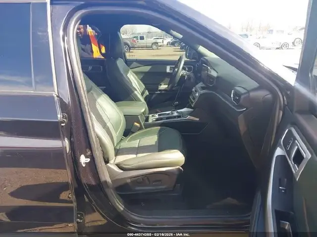 FORD EXPLORER TIMBERLINE 2022