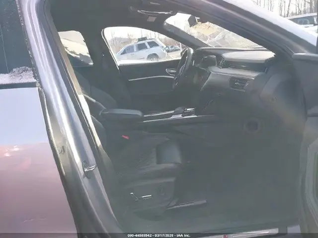 AUDI E-TRON S PREMIUM PLUS 2022