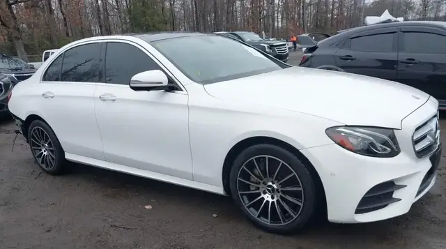 MERCEDES-BENZ E-CLASS E 300 4MATIC 2019