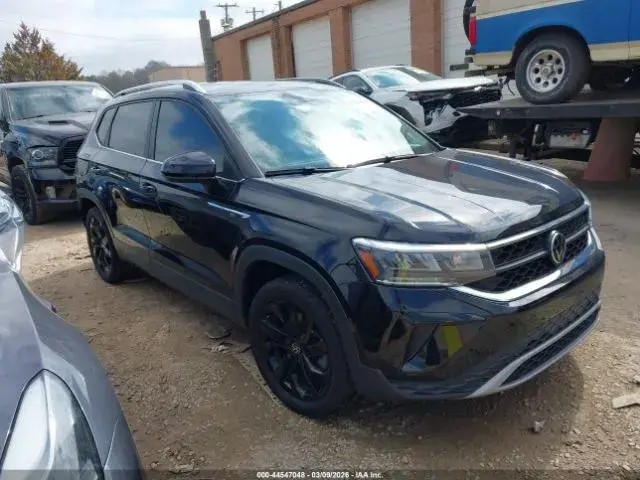 VOLKSWAGEN TAOS 2022