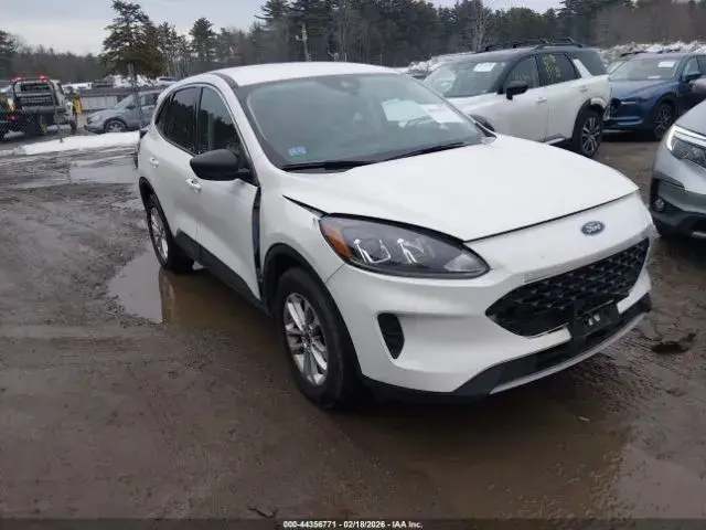 FORD ESCAPE SE 2022