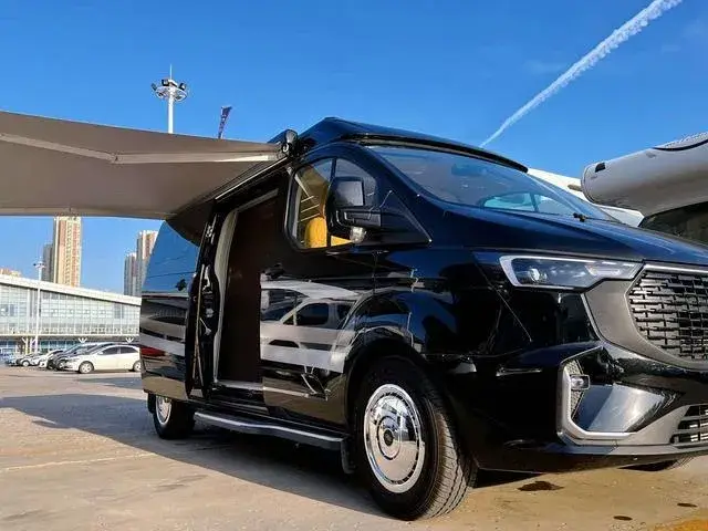 TOYOTA TOURNEO 2025