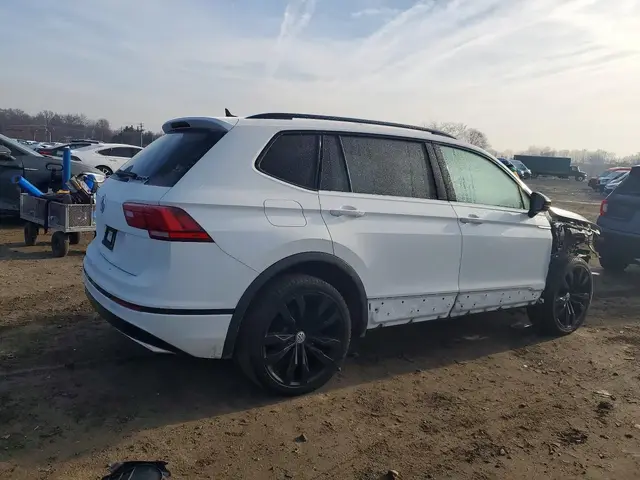VOLKSWAGEN TIGUAN SE 2021