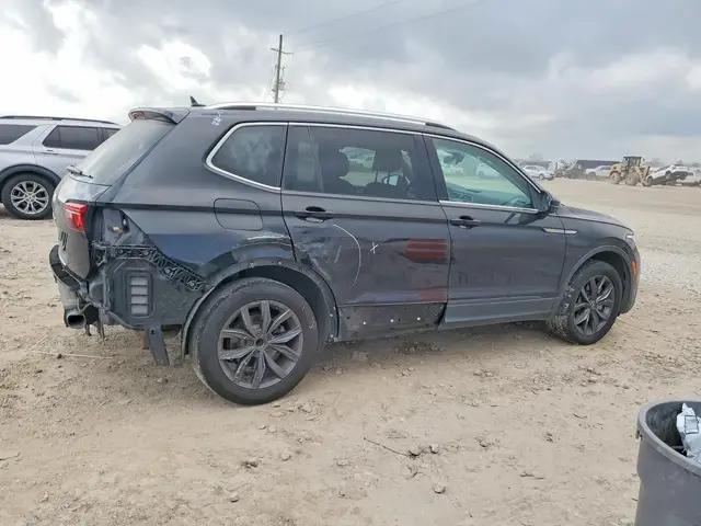 VOLKSWAGEN TIGUAN SE 2022