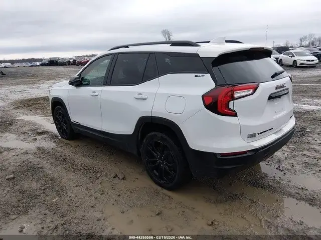 GMC TERRAIN SLT 2022