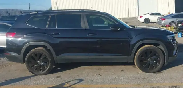 VOLKSWAGEN ATLAS 2024