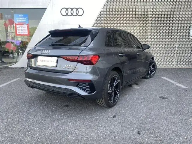 AUDI A3 2022