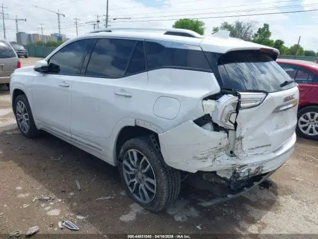 GMC TERRAIN DENALI 2023