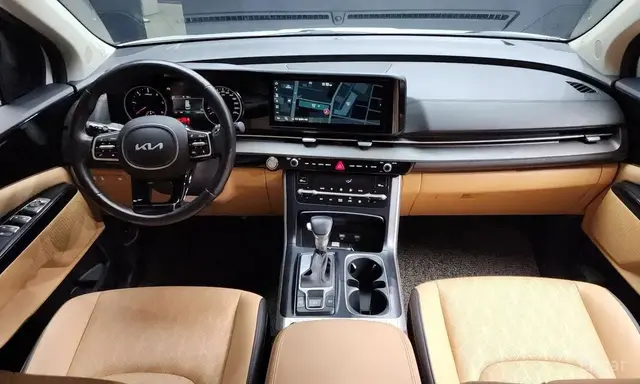 KIA CARNIVAL 9-SEATER PRESTIGE 2021