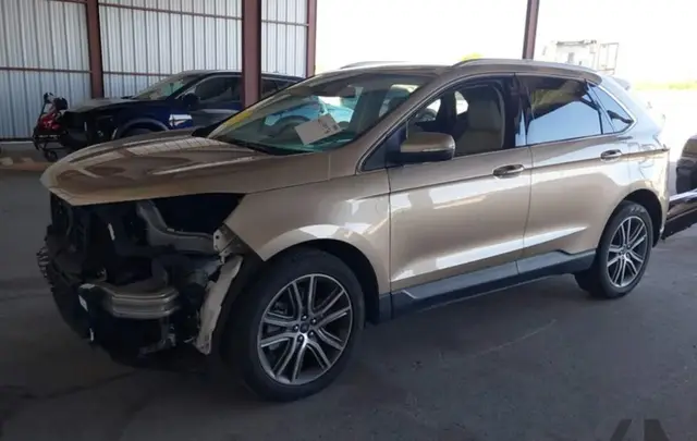 FORD EDGE TITANIUM 2021