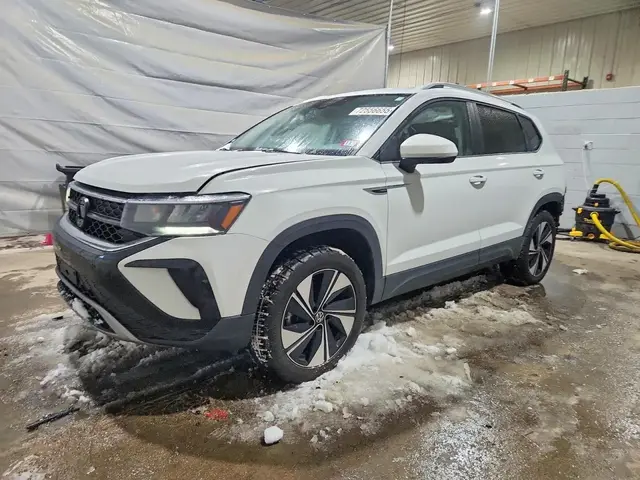 VOLKSWAGEN TAOS SE 2023