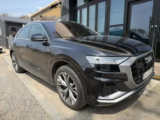 AUDI Q8 50TDI PREMIUM S-LINE 2021