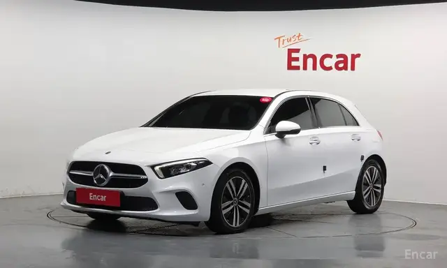 MERCEDES-BENZ A220 HATCHBACK 2021