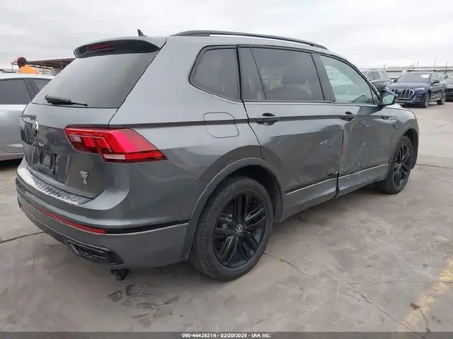 VOLKSWAGEN TIGUAN 2022