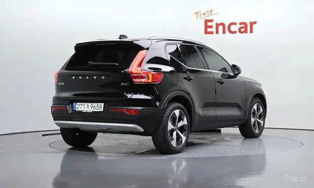 VOLVO XC ULTIMATE BRIGHT XC 40 ULTIMATE BRIGHT 2023