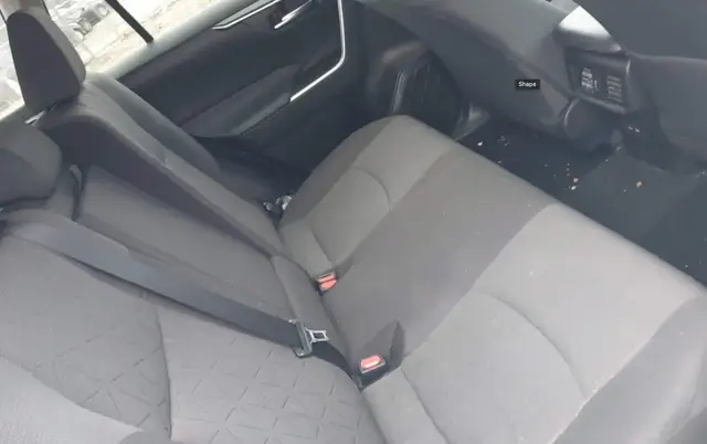 TOYOTA RAV4 XLE 2023