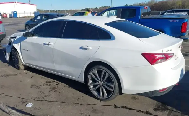 CHEVROLET MALIBU FWD LT 2022