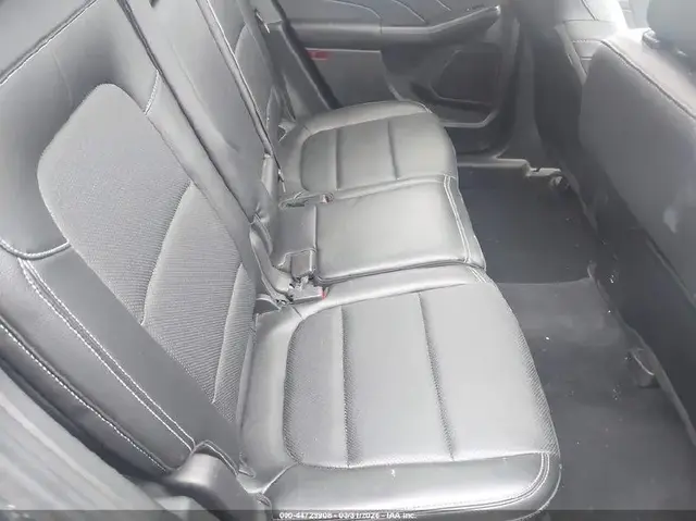 FORD ESCAPE SEL 2022