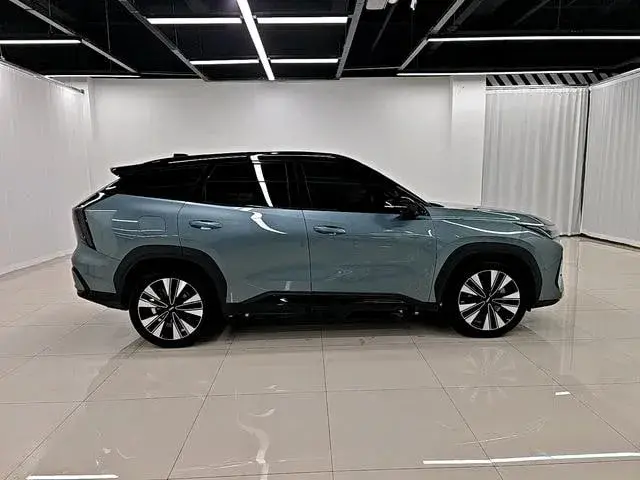 GEELY BOYUE L 2025