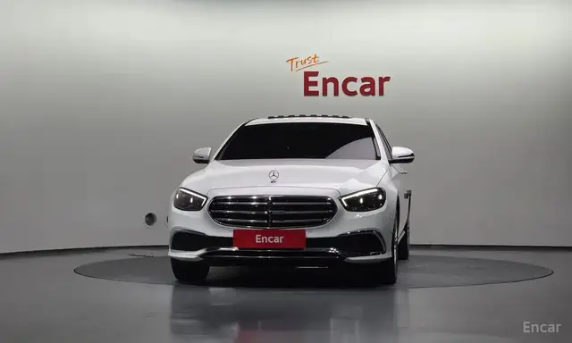 MERCEDES-BENZ E-CLASS 220D 4MATIC 2021