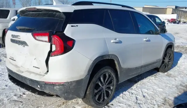 GMC TERRAIN AWD SLT 2022