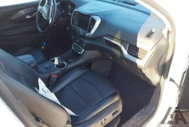 GMC TERRAIN AWD SLT 2022